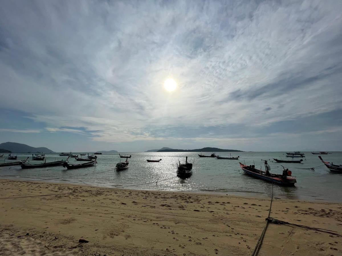 Phuket Muay Thai Hotel Rawai Beach 外观 照片