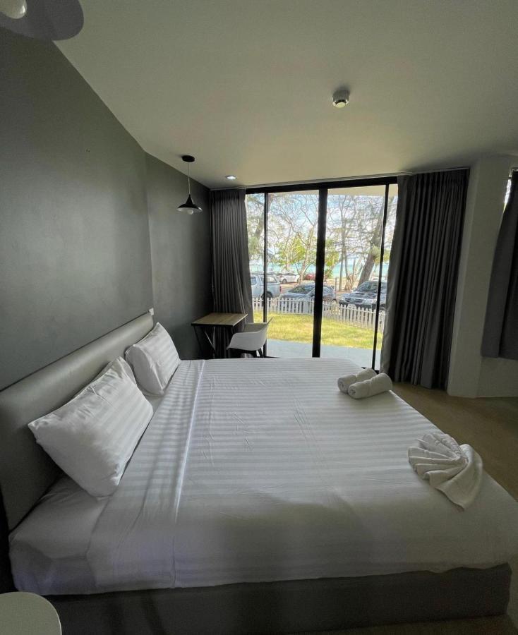 Phuket Muay Thai Hotel Rawai Beach 外观 照片